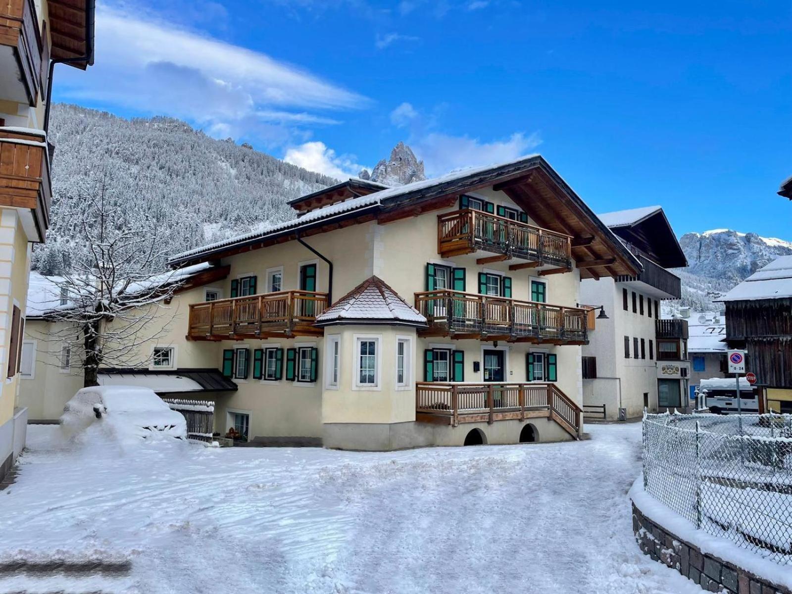 Villa San Carlo Pozza di Fassa Extérieur photo